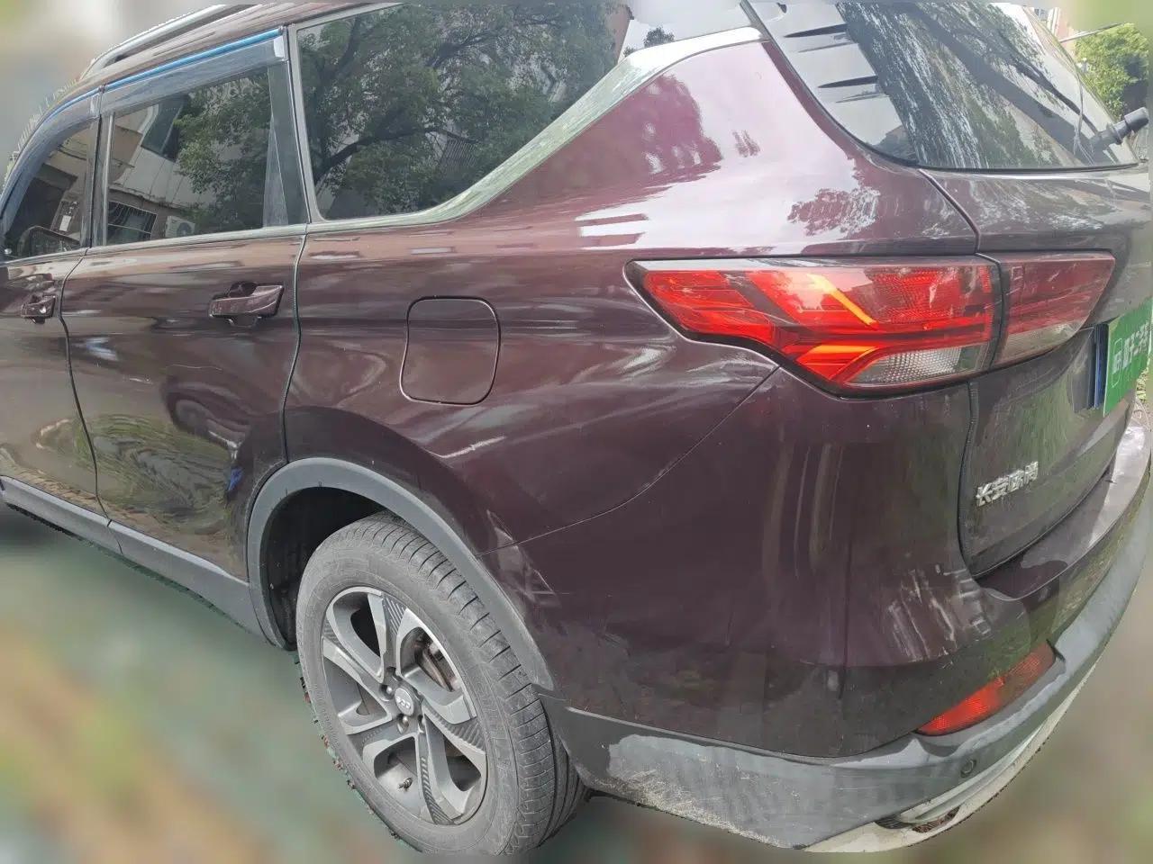 CHANGAN OSHAN COS1 2018 1.5T Automatic Smart 7-Seater — миниатюра 4
