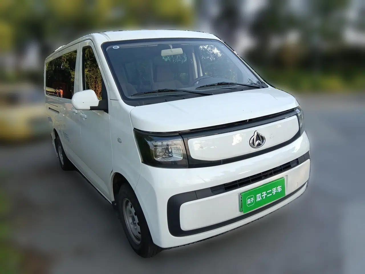 CHANGAN KAICHENG Ruixing EM80 2025 Wealth Edition Passenger Version Comfortable Model 6 Seats 300km Side-Hinged Doors — миниатюра 2