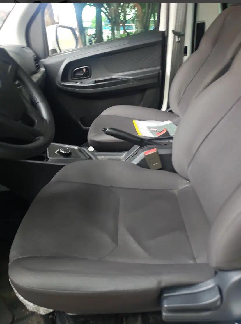 CHANGAN KAICHENG Ruixing EM80 2025 Wealth Edition Passenger Version Comfortable Model 6 Seats 300km Side-Hinged Doors — миниатюра 17