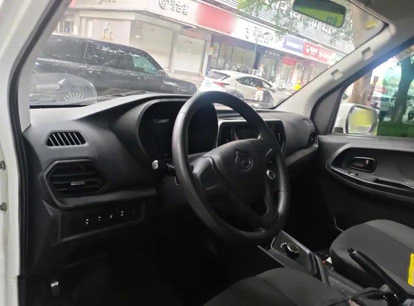 CHANGAN KAICHENG Ruixing EM80 2025 Wealth Edition Passenger Version Comfortable Model 6 Seats 300km Side-Hinged Doors — миниатюра 18