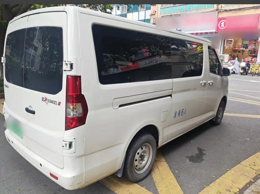 CHANGAN KAICHENG Ruixing EM80 2025 Wealth Edition Passenger Version Comfortable Model 6 Seats 300km Side-Hinged Doors — миниатюра 7