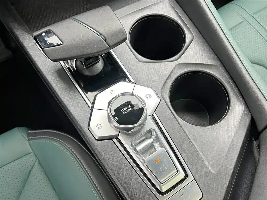 Changan Qiyuan A06 2023 Model 1.5L Automatic — миниатюра 18