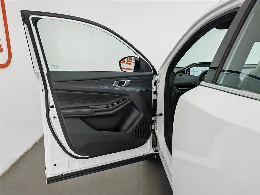Changan Qiyuan Q05 Classic 2025 Model - Truly Delicious Edition 125 Superior Version — миниатюра 8