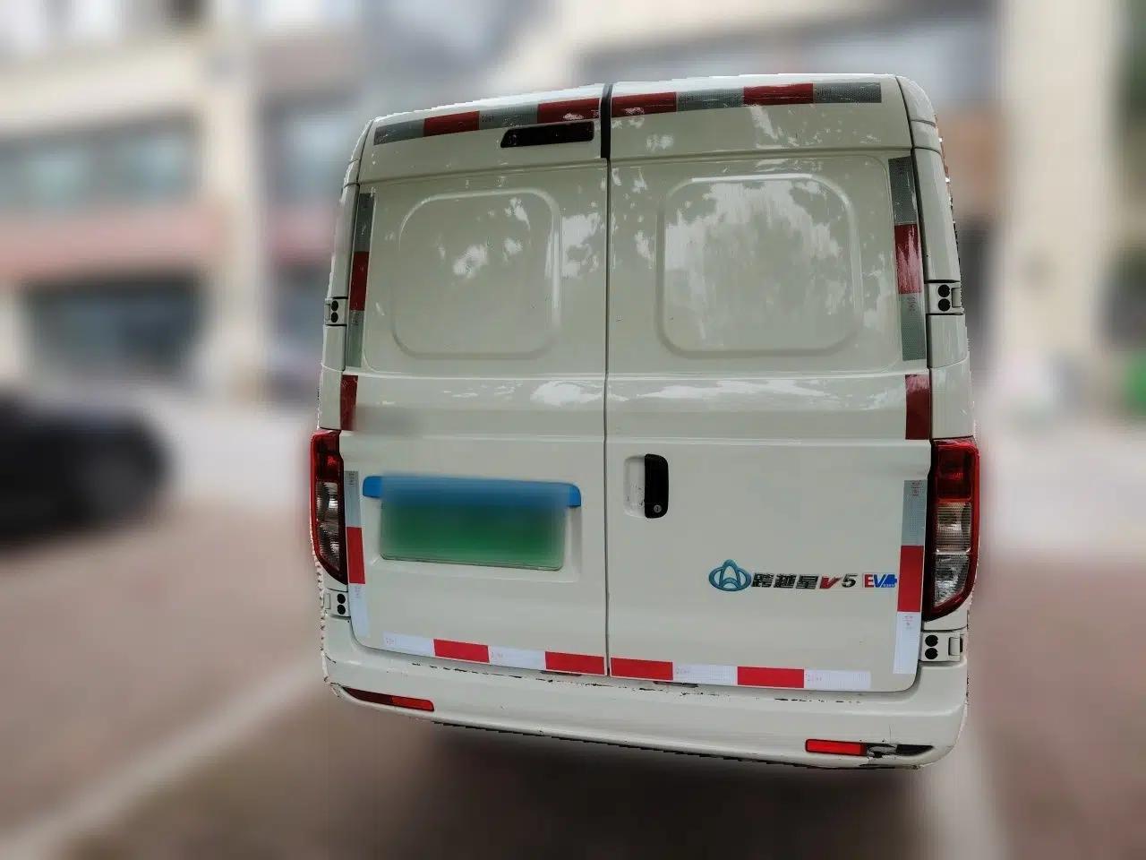 CHANGAN KUAYUE Xing V5 EV Star V5 EV 2024 all-electric 2-seat van, 38.64 kWh — миниатюра 5
