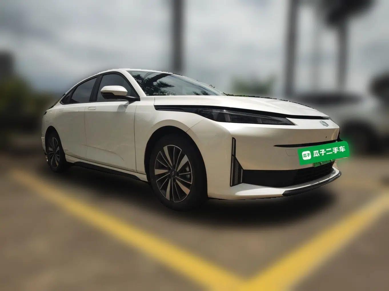 CHANGAN NEVO A05 2024 Truly Delicious Version 70" Beyond-Grade Edition — миниатюра 3