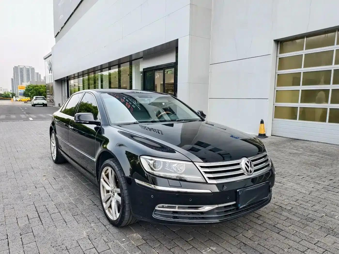 Phaeton 2011 3.6L V6 5-seater Extended Comfort Edition — миниатюра 2
