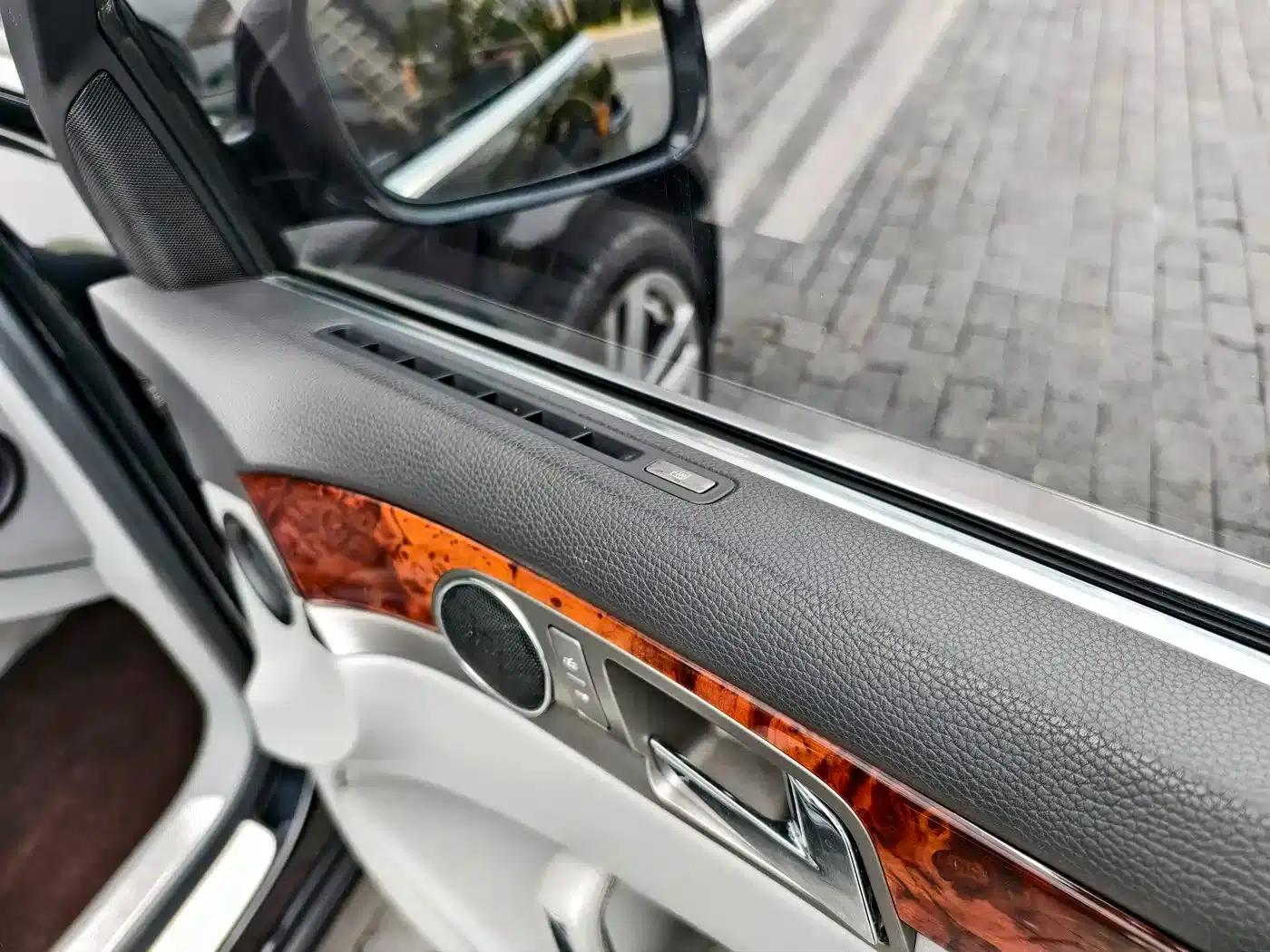 Phaeton 2011 3.6L V6 5-seater Extended Comfort Edition — миниатюра 25