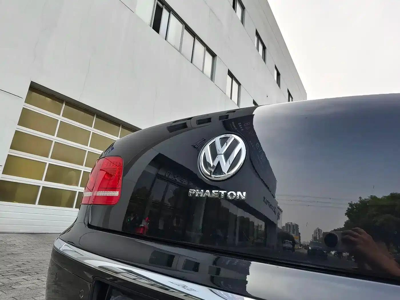 Phaeton 2011 3.6L V6 5-seater Extended Comfort Edition — миниатюра 10