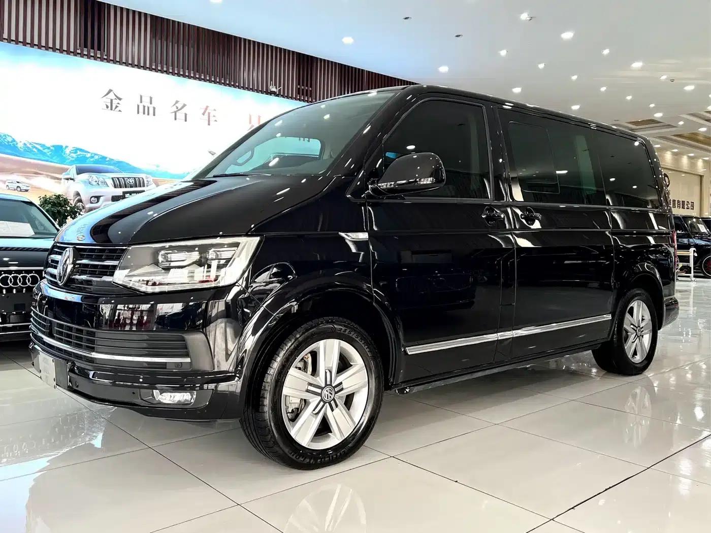 Multivan 2016 2.0TSI 4WD Premium Edition 7-Seater — миниатюра 2