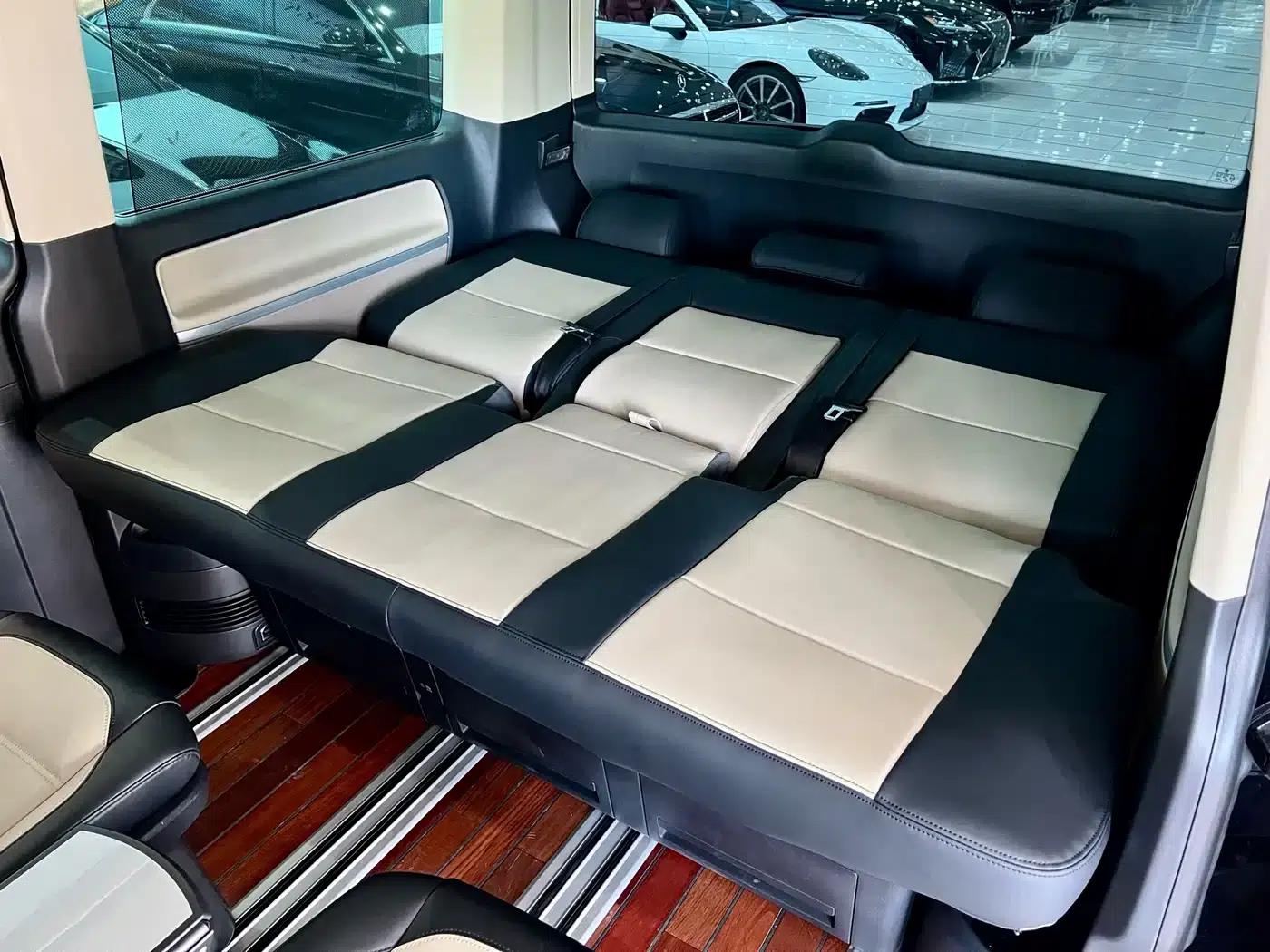 Multivan 2016 2.0TSI 4WD Premium Edition 7-Seater — миниатюра 13