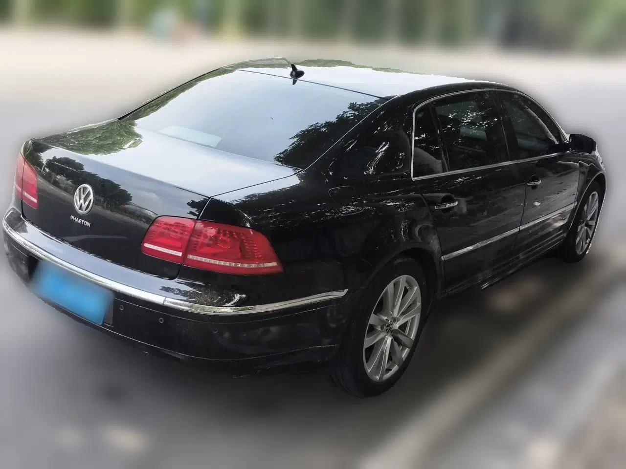 Volkswagen Phaeton 2011 3.6L V6 4-Seater Extended-Length Individual Edition — миниатюра 6