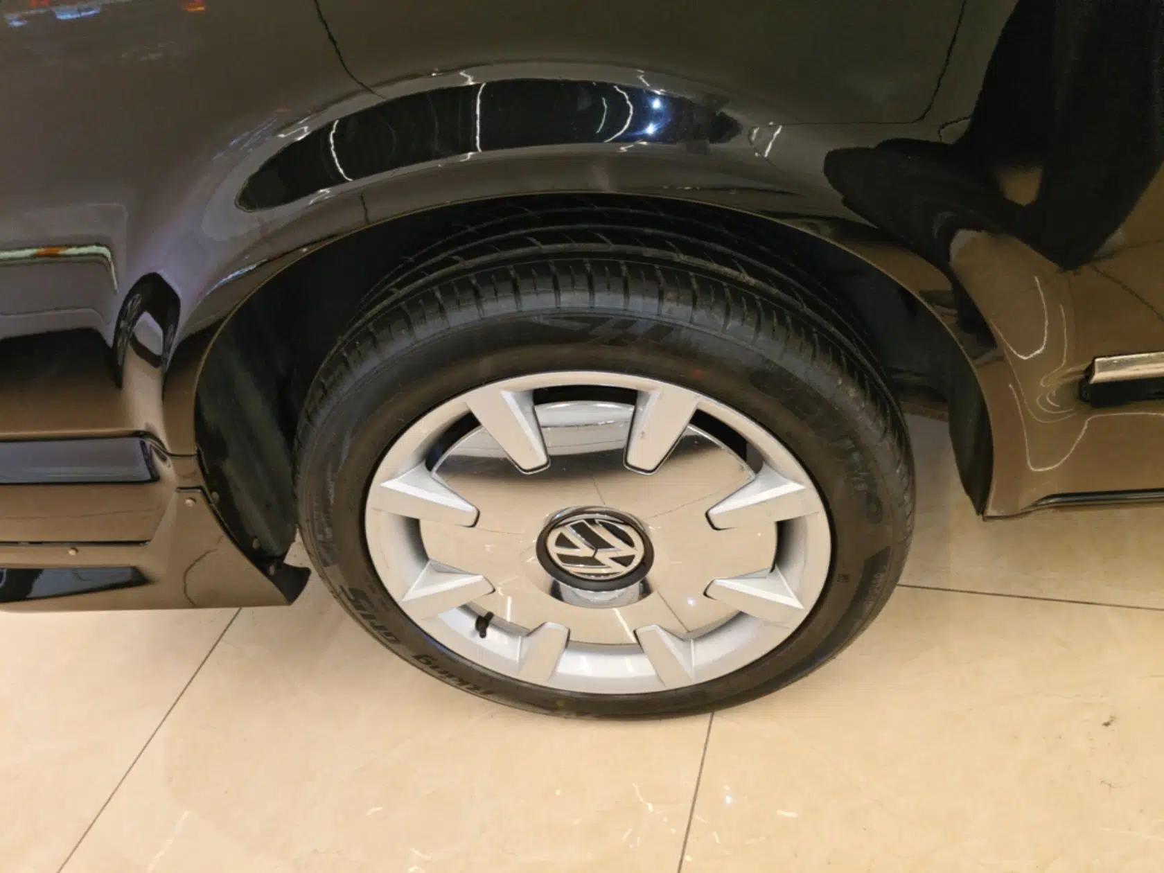 Volkswagen Caravelle 2018 2.0 TSI 4x4 Luxury Edition 7-Seater — миниатюра 11