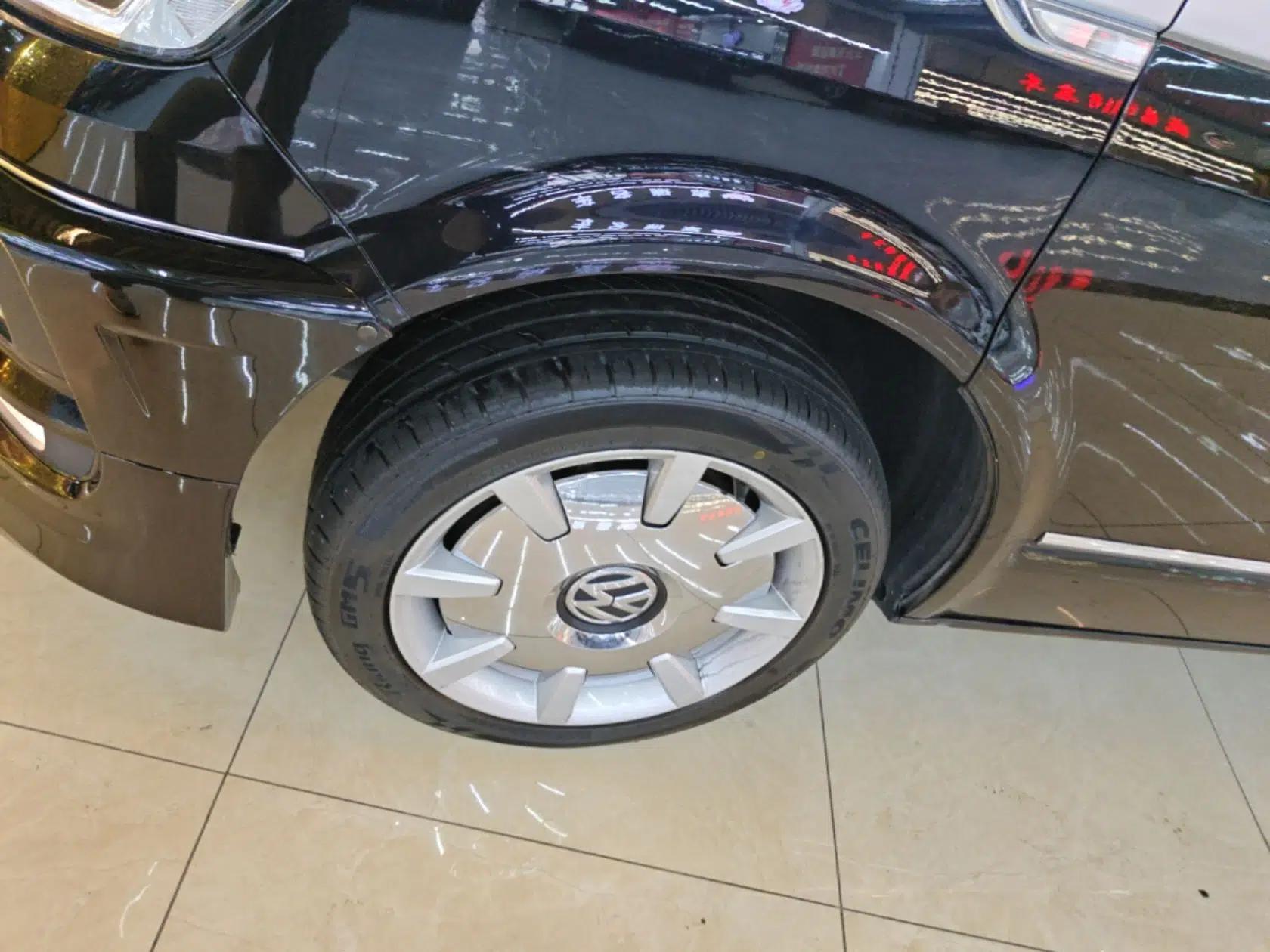 Volkswagen Caravelle 2018 2.0 TSI 4x4 Luxury Edition 7-Seater — миниатюра 10