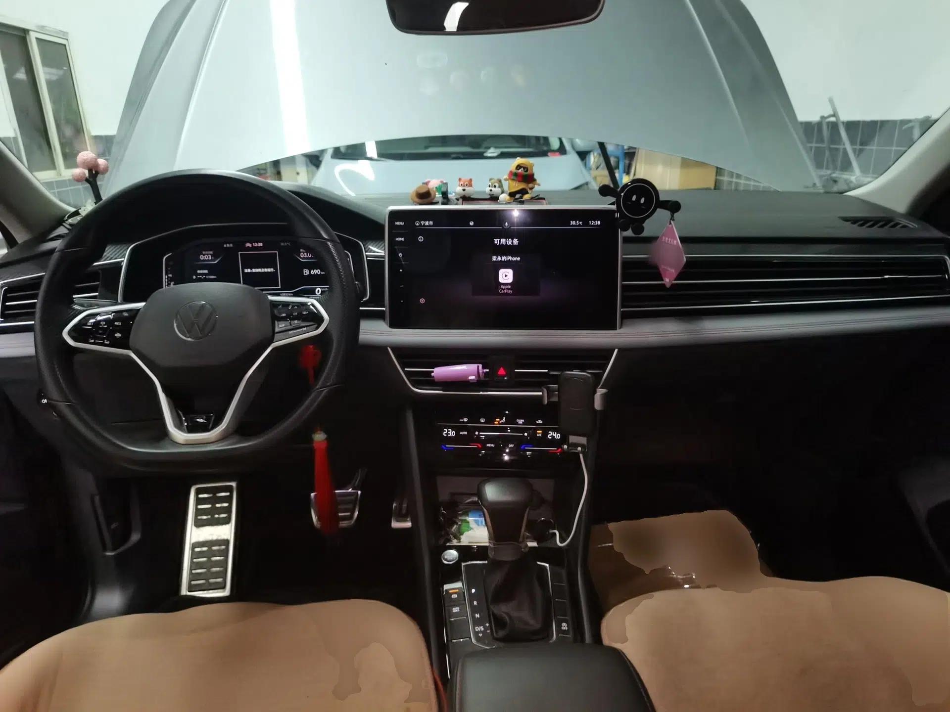 Volkswagen Tiguan X 2022 330TSI Two-Wheel Drive Enjoyment Version — миниатюра 9