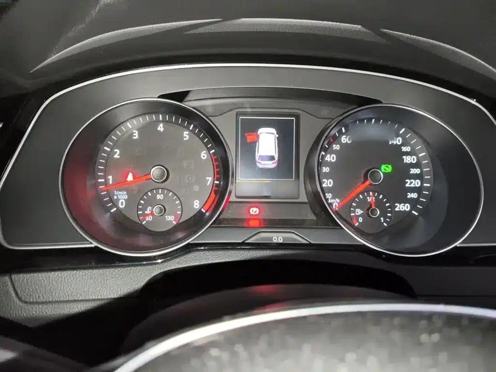 Passat Variant 2017 380TSI 2WD Comfortline — миниатюра 4