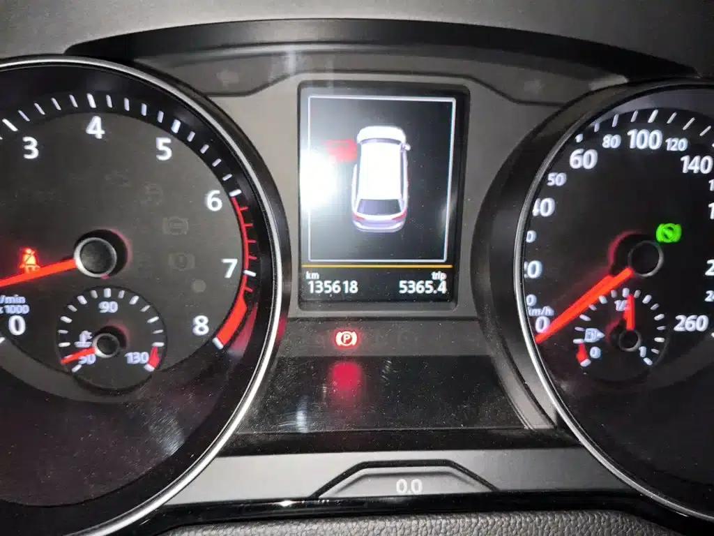 Passat Variant 2017 380TSI 2WD Comfortline — миниатюра 5