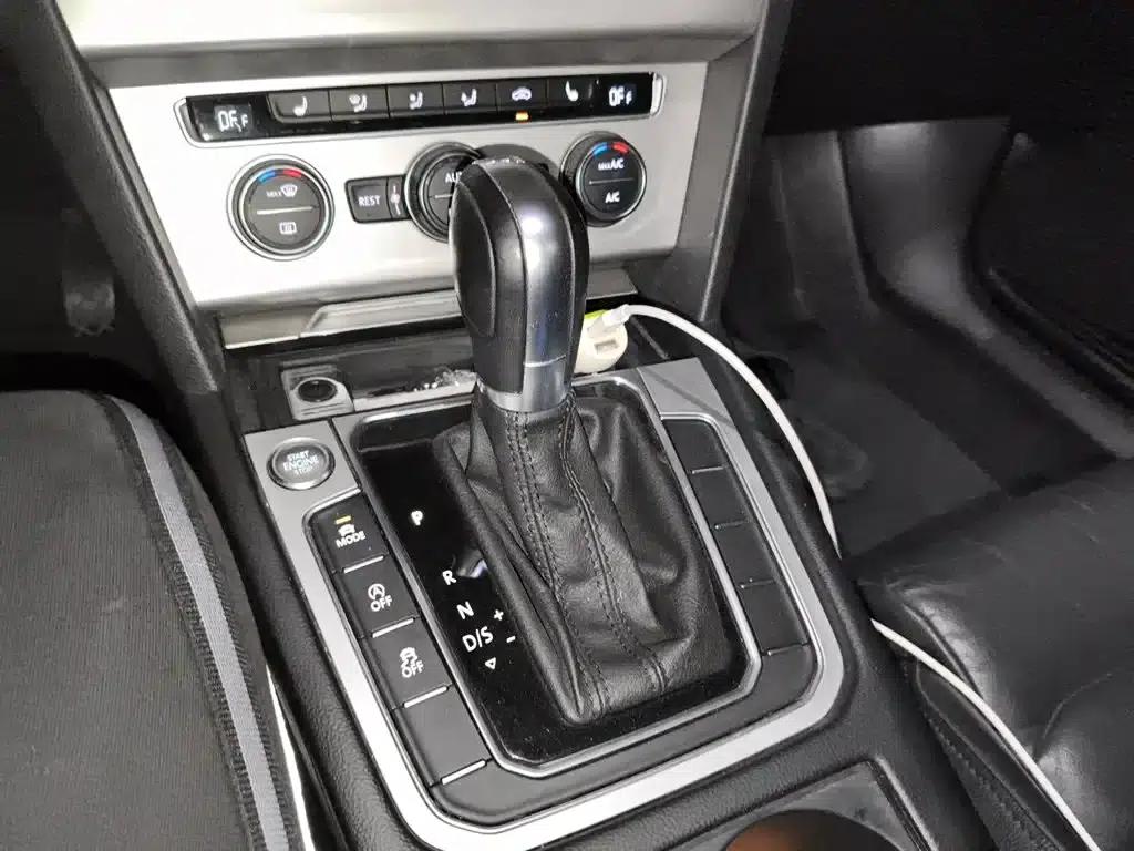 Passat Variant 2017 380TSI 2WD Comfortline — миниатюра 7
