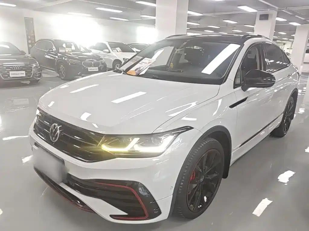Tiguan X 2023 330TSI 2WD Premium Flagship Edition — миниатюра 2