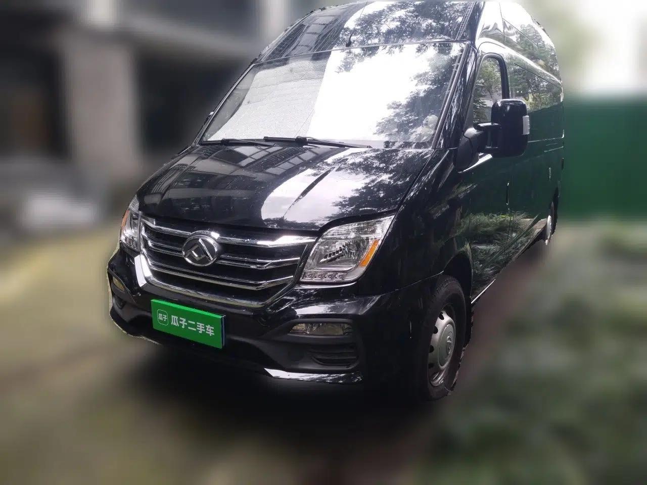 SAIC MAXUS V80 RV 2019 SAIC Maxus V80 Plus, 6-seater, diesel, 2.0-liter engine, length 5,785 mm, width 2,000 mm, height 2,800 mm. — миниатюра 1