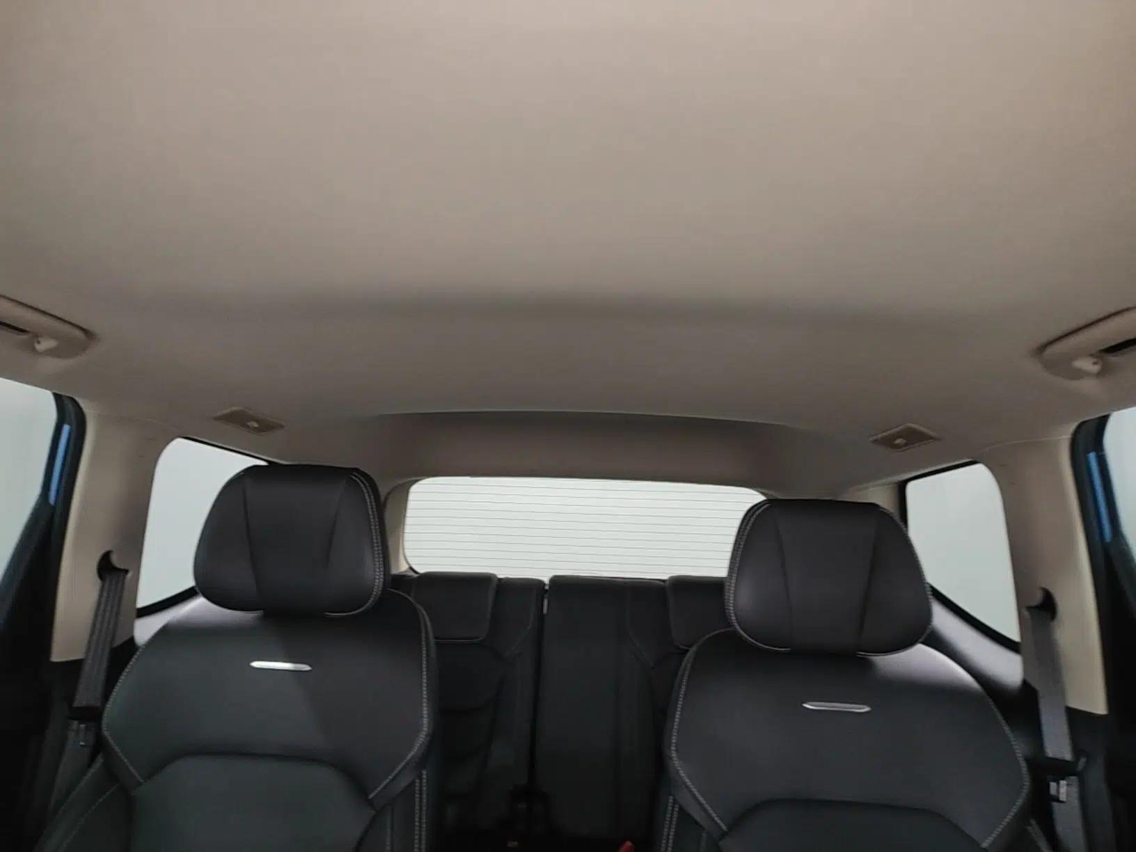 SAIC MAXUS D90 2017 2.0T Automatic Two-Wheel Drive - Uranus — миниатюра 26