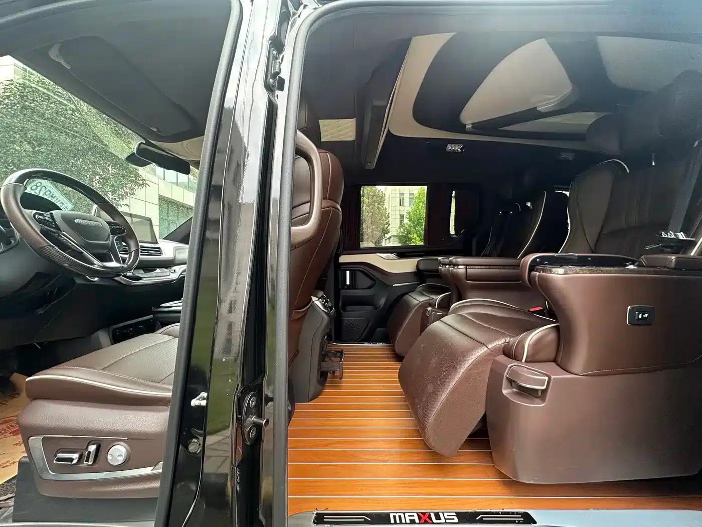 Maxus G20 2022 2.0T Gold Knight IKEA Edition — миниатюра 14