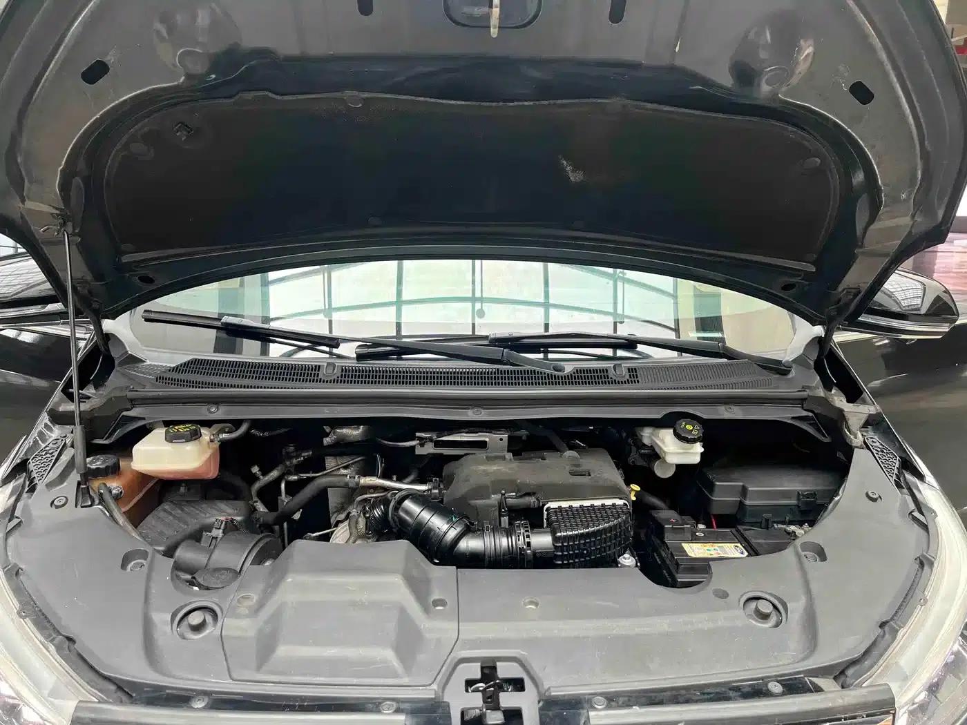 Maxus G20 2021 PLUS 2.0T Diesel Automatic Executive Edition — миниатюра 9