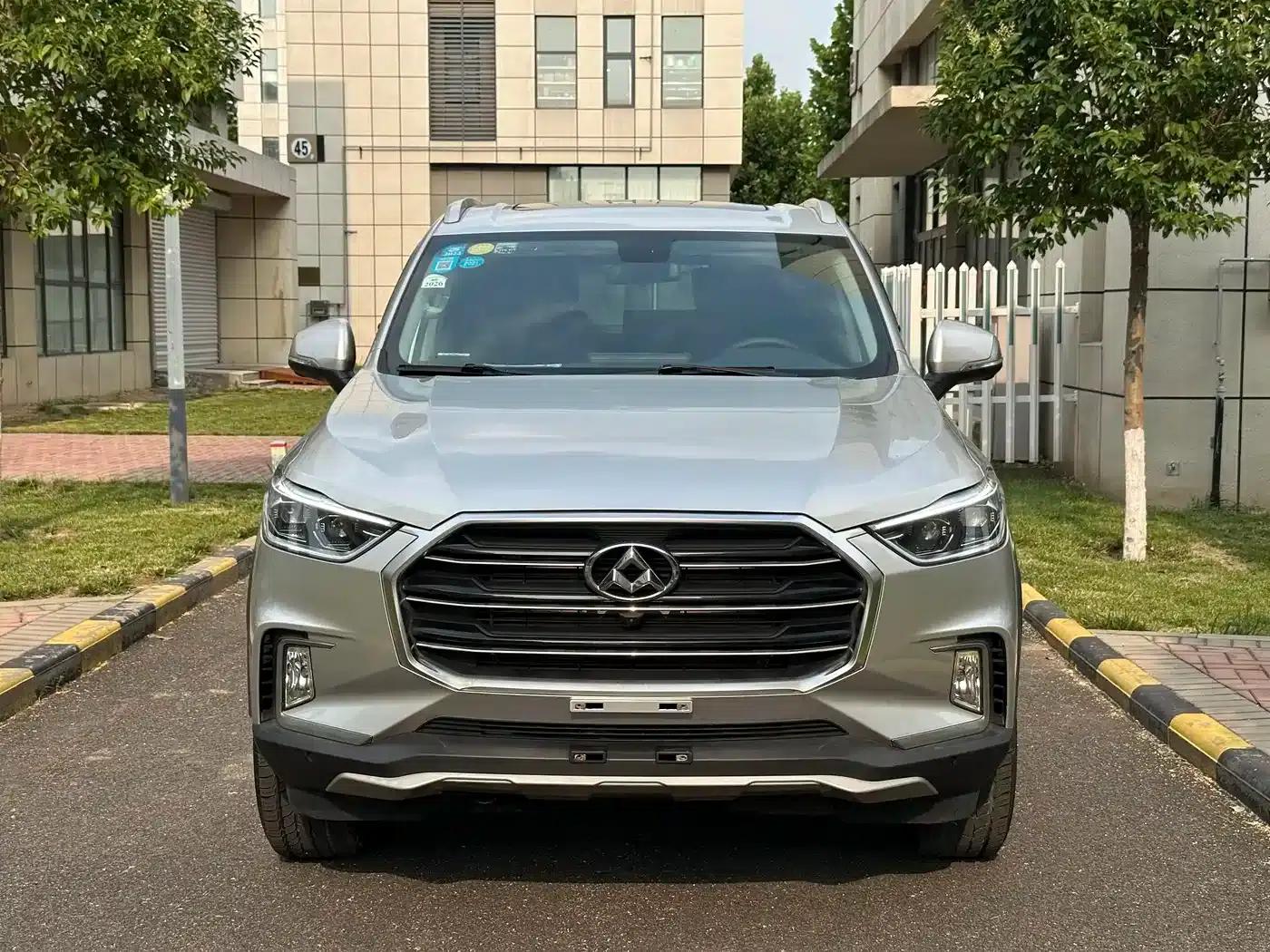 SAIC MAXUS D90 2017 2.0T Automatic 4WD Sirius — миниатюра 2