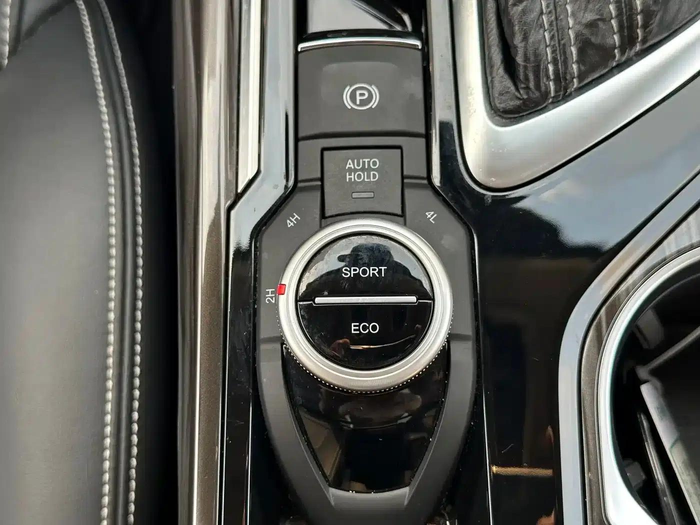 SAIC MAXUS D90 2017 2.0T Automatic 4WD Sirius — миниатюра 18