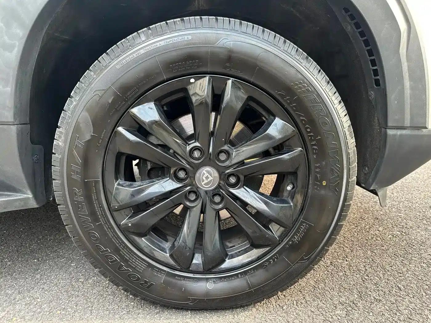 SAIC MAXUS D90 2017 2.0T Automatic 4WD Sirius — миниатюра 26