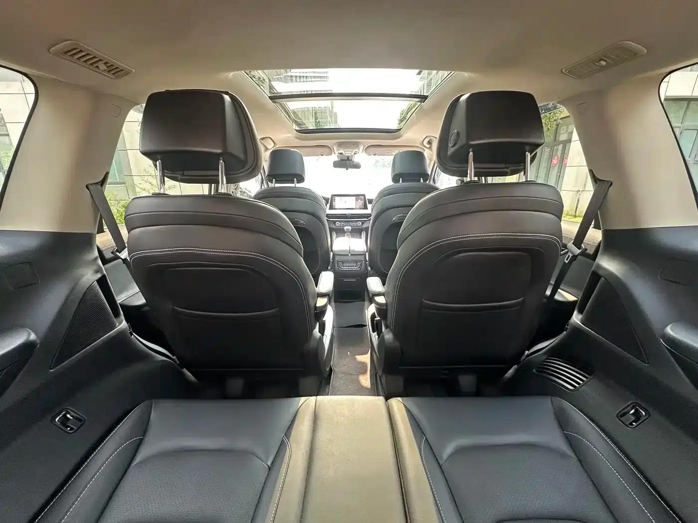 SAIC MAXUS D90 2017 2.0T Automatic 4WD Sirius — миниатюра 9