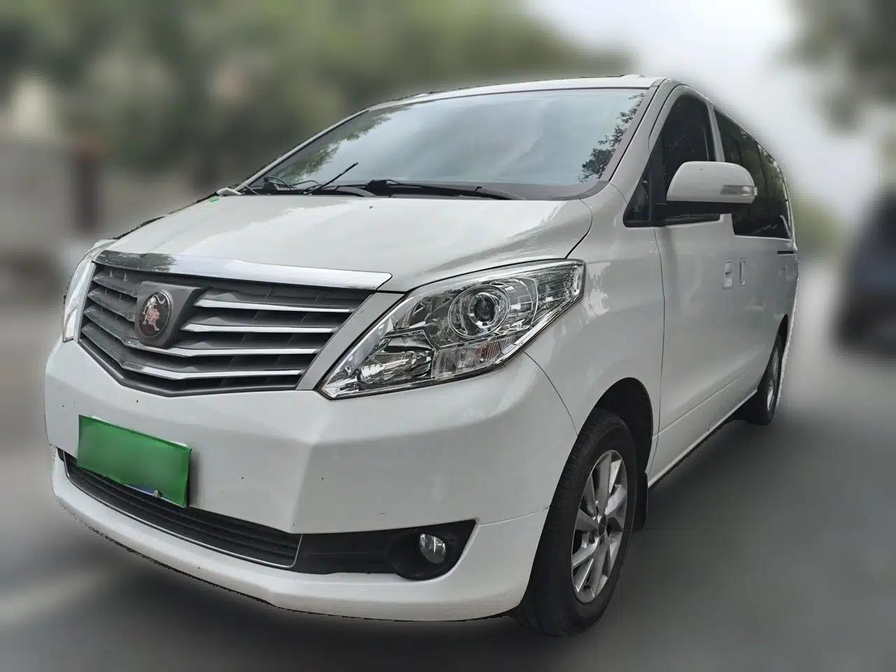 FORTHING Lingzhi PLUS 2021 Travel Edition 2.0L Manual Luxury 7-Seater — миниатюра 1