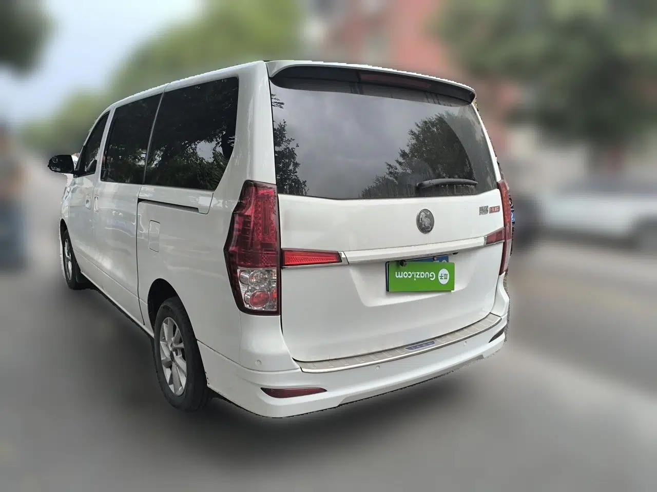 FORTHING Lingzhi PLUS 2021 Travel Edition 2.0L Manual Luxury 7-Seater — миниатюра 4