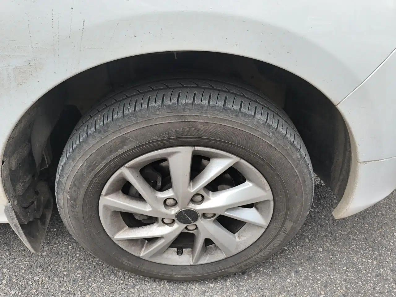 FORTHING Lingzhi PLUS 2021 Travel Edition 2.0L Manual Luxury 7-Seater — миниатюра 8