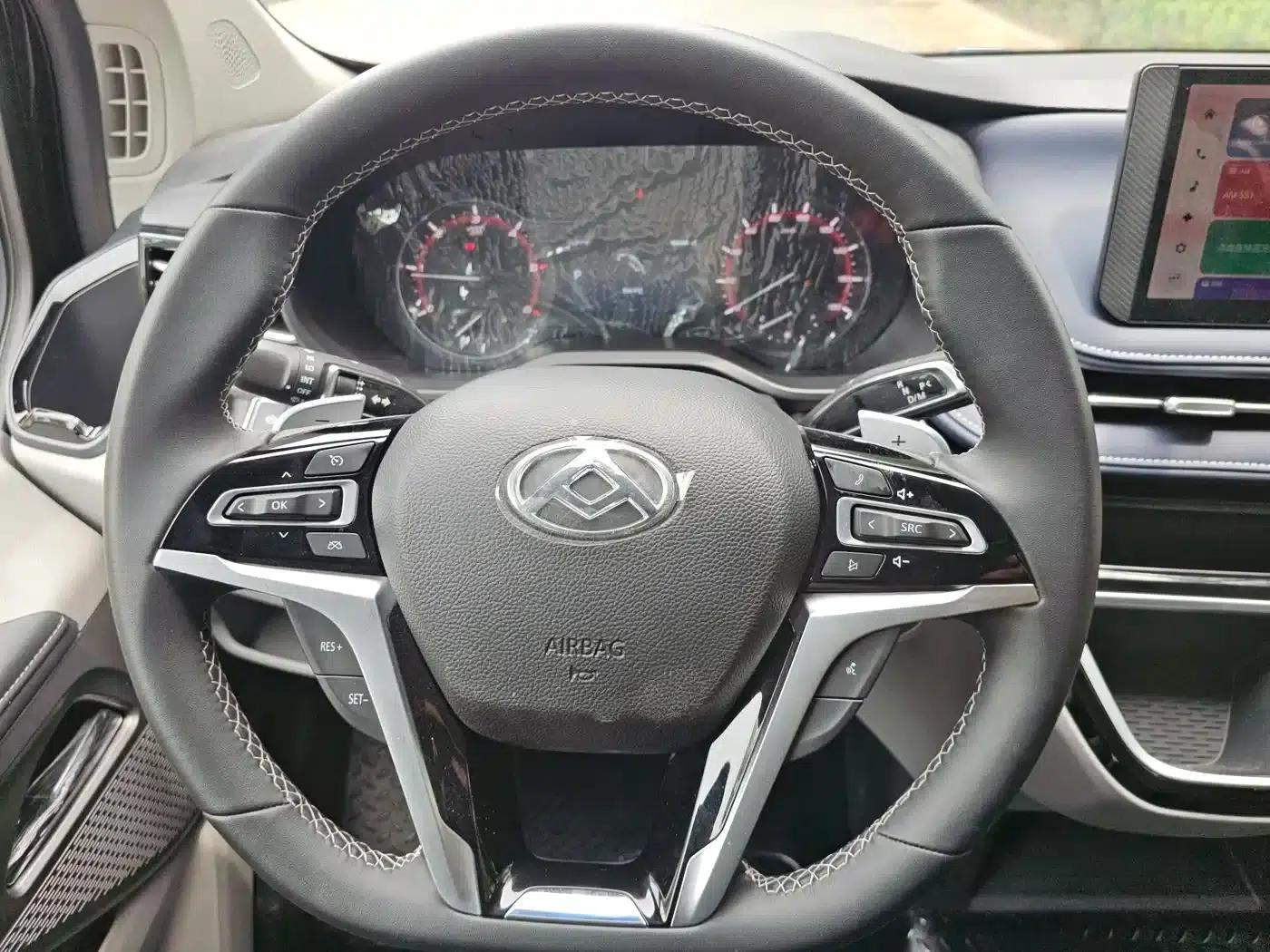 Xintu V70 2023 2.0T Elite Edition Automatic Short Wheelbase Low Roof 5/6 Seats — миниатюра 11