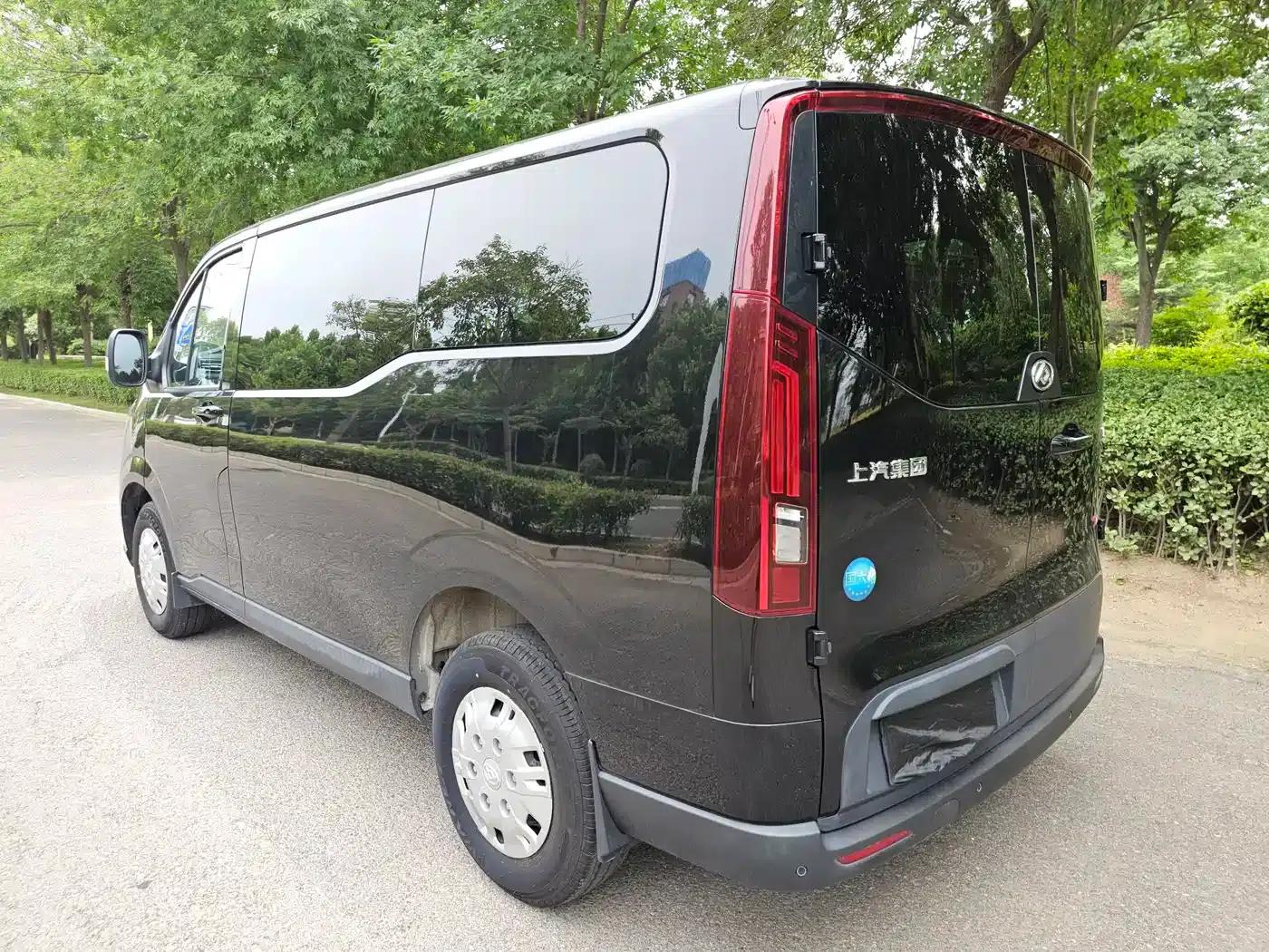 Xintu V70 2023 2.0T Elite Edition Automatic Short Wheelbase Low Roof 5/6 Seats — миниатюра 4