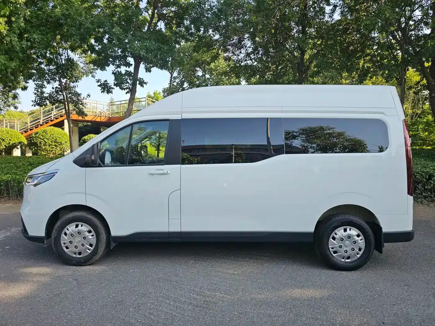Xintu V70 2023 2.0T Elite Edition Automatic Long Wheelbase Mid-Roof 6/7 Seats — миниатюра 7