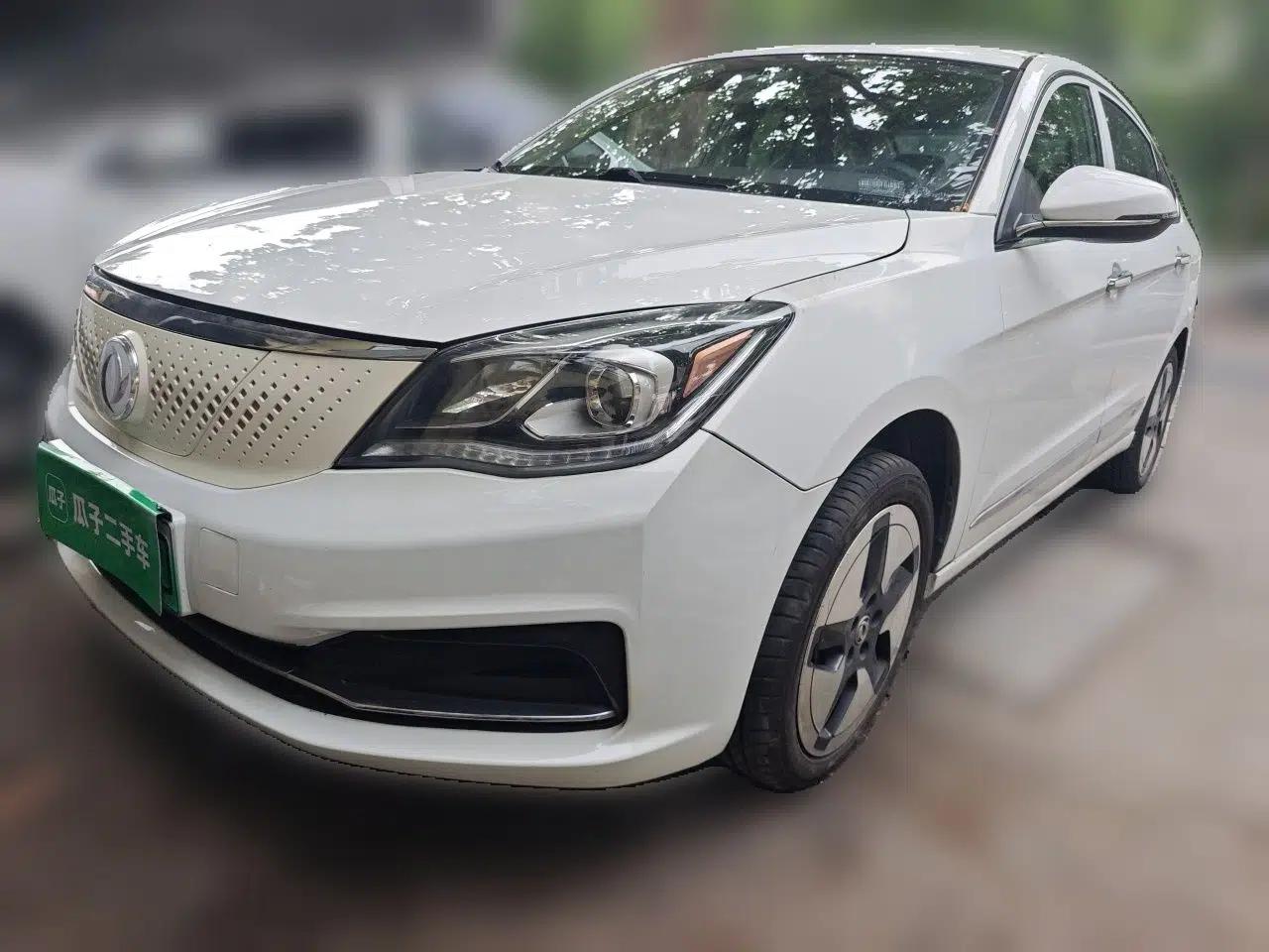 Dongfeng Aeolus E70 2021 Revised Version 500 Super Delight Edition — миниатюра 1