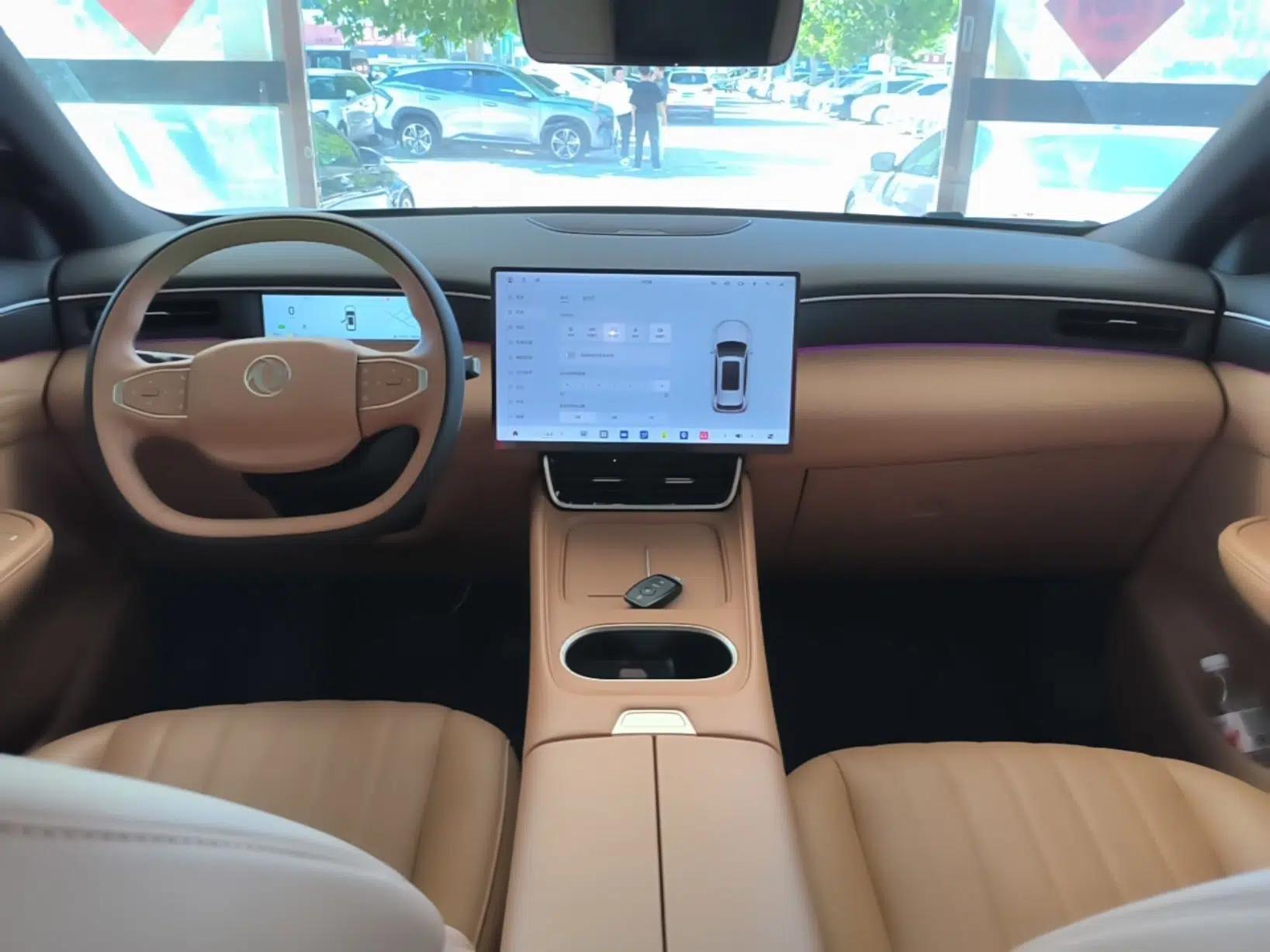 Dongfeng Aeolus L8 2025 Model 185KM Dream Edition — миниатюра 17