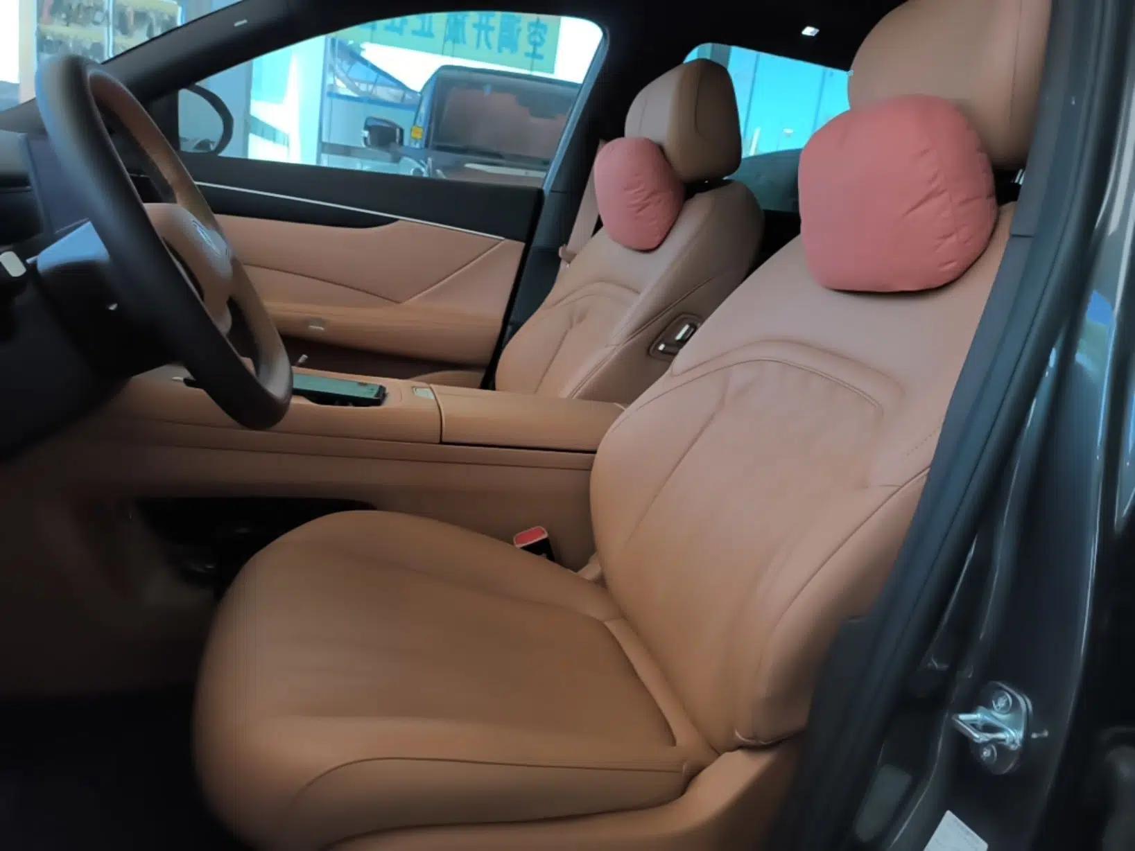 Dongfeng Aeolus L8 2025 Model 185KM Dream Edition — миниатюра 22