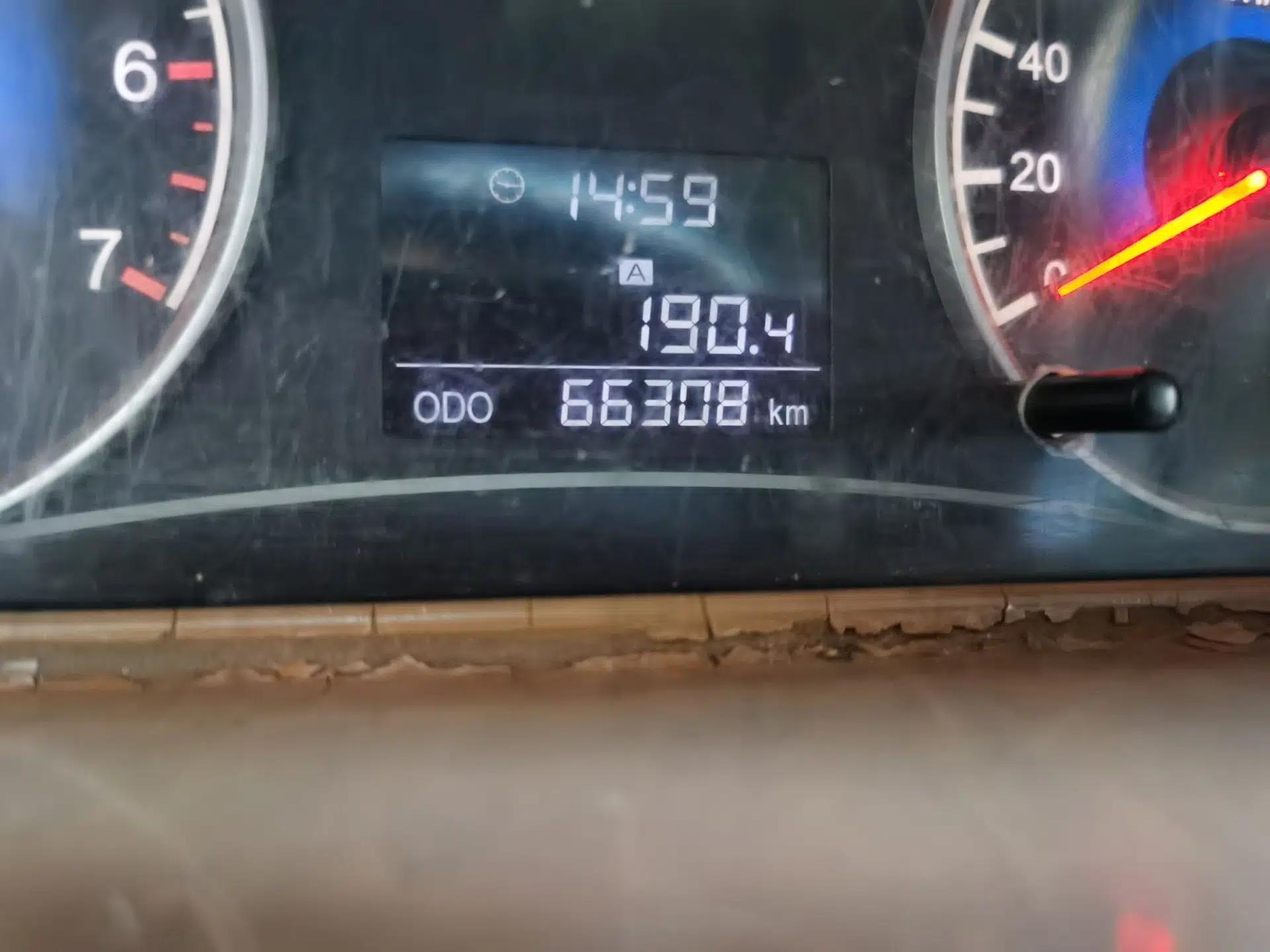 Dongfeng Fengon 330 2014 1.5L Manual Standard Edition DK15-02 — миниатюра 12