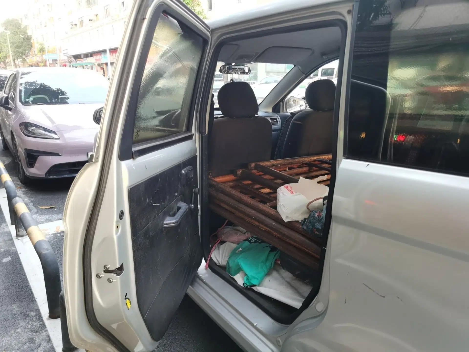Dongfeng Fengon 330 2014 1.5L Manual Standard Edition DK15-02 — миниатюра 17