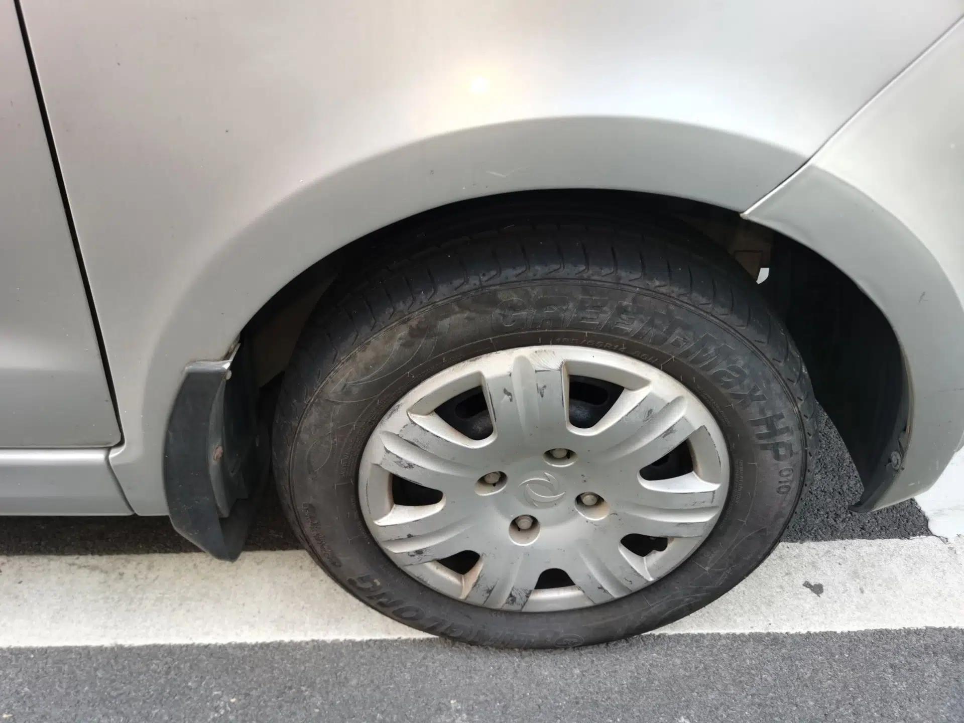 Dongfeng Fengon 330 2014 1.5L Manual Standard Edition DK15-02 — миниатюра 8
