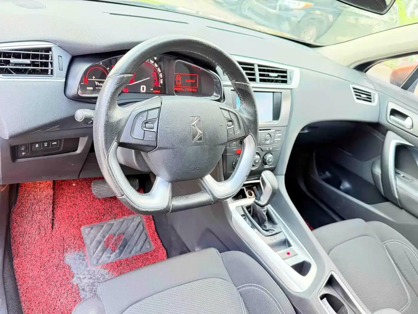 DS 6 2014 1.6T Comfort Edition THP160 — миниатюра 11