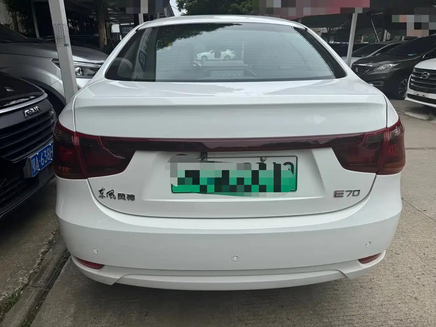 Dongfeng Fengshen E70 2023 Model 400H Battery Swapping Version — миниатюра 11