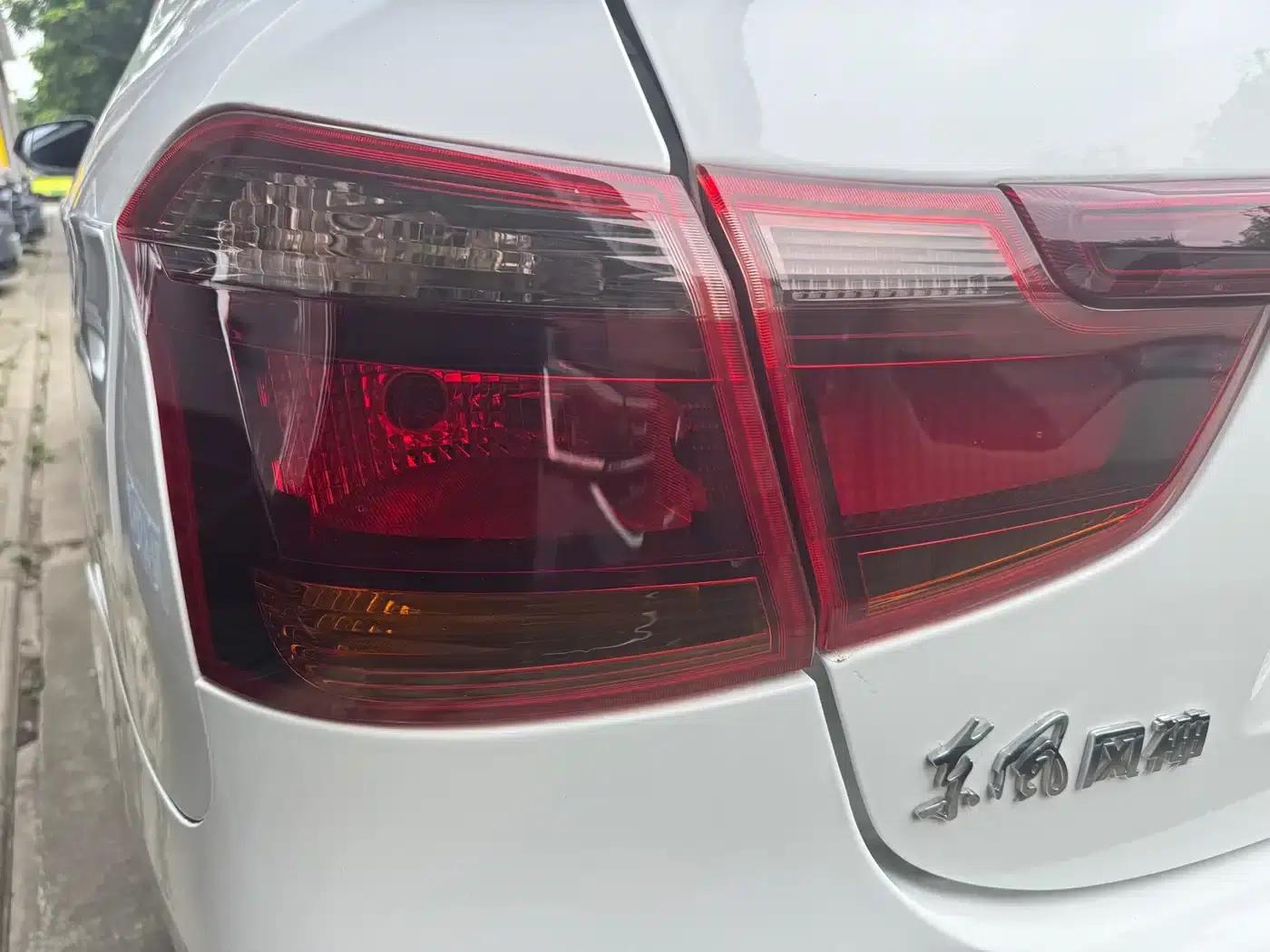 Dongfeng Fengshen E70 2023 Model 400H Battery Swapping Version — миниатюра 6