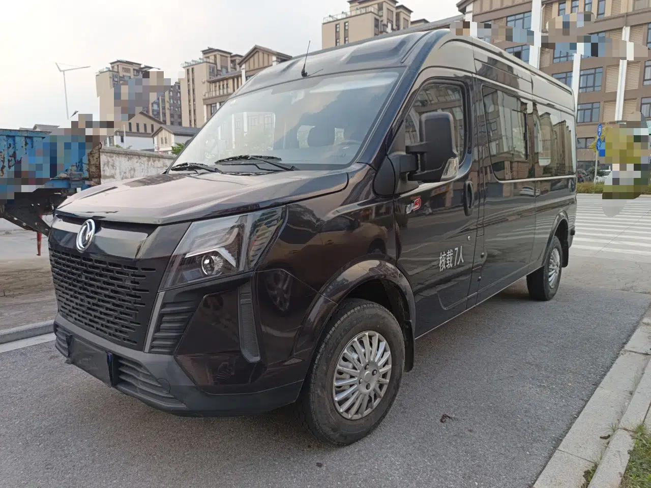 Dongfeng Yufeng 2023 V9+ 2.0T Manual Rear-Drive Multi-Function Mid-Height 7/8/9-Seater — миниатюра 1