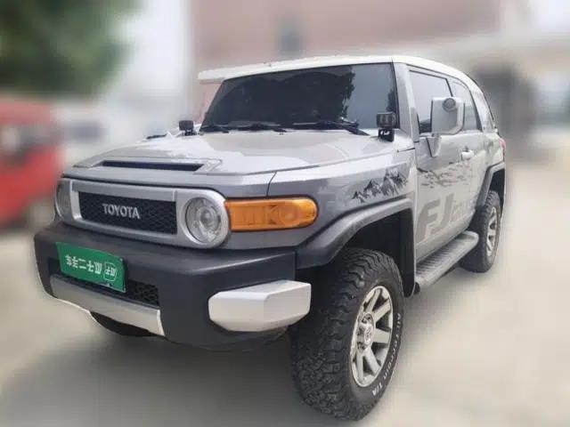 Toyota FJ Cruiser 4.0FJ parallel import