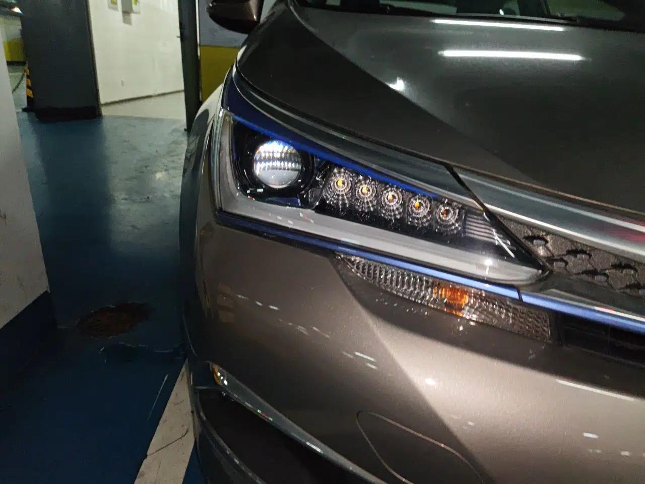 Toyota Corolla Hybrid E+ 2019 1.8L E-CVT Luxury Edition — миниатюра 7