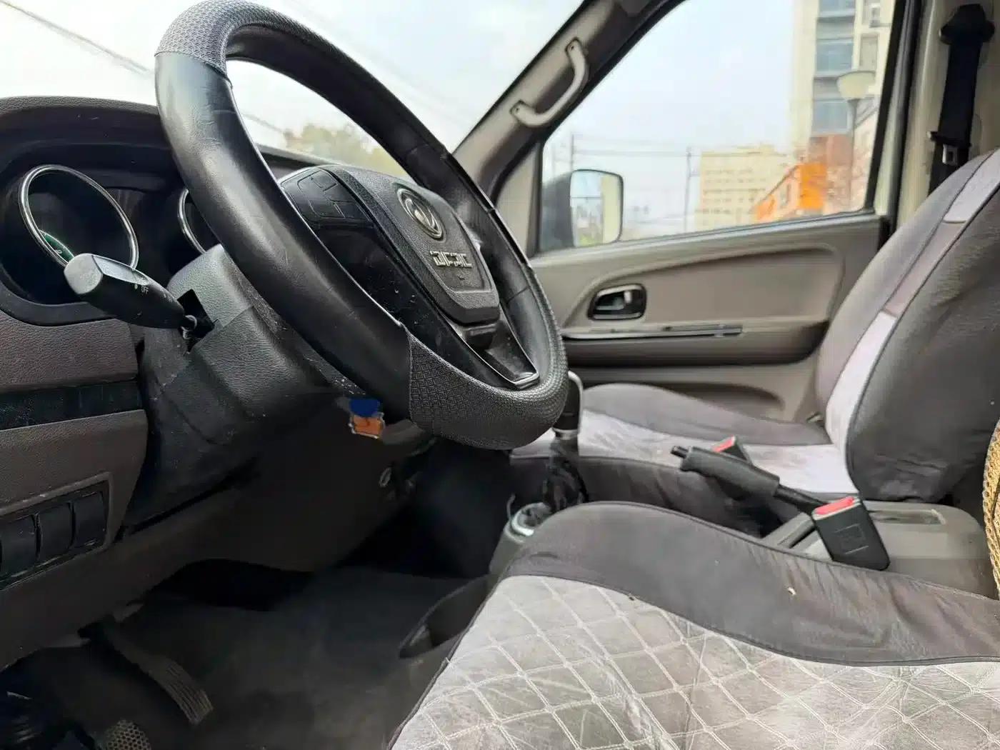 Yufeng EM26 2023 Standard Edition 41.472kWh Henan Lithium Power — миниатюра 4