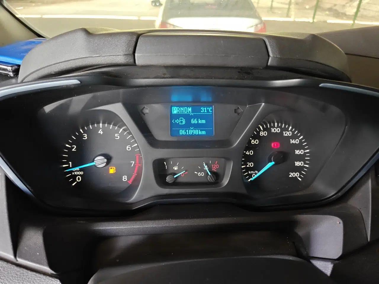 Ford Tourneo Custom 2017 2.0T Automatic Elite Version — миниатюра 12